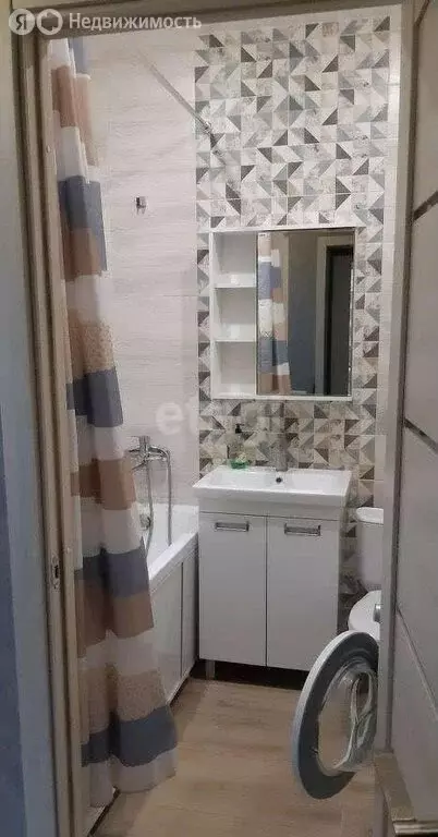 1-комнатная квартира: Горно-Алтайск, Заринская улица, 24 (48 м) - Фото 2