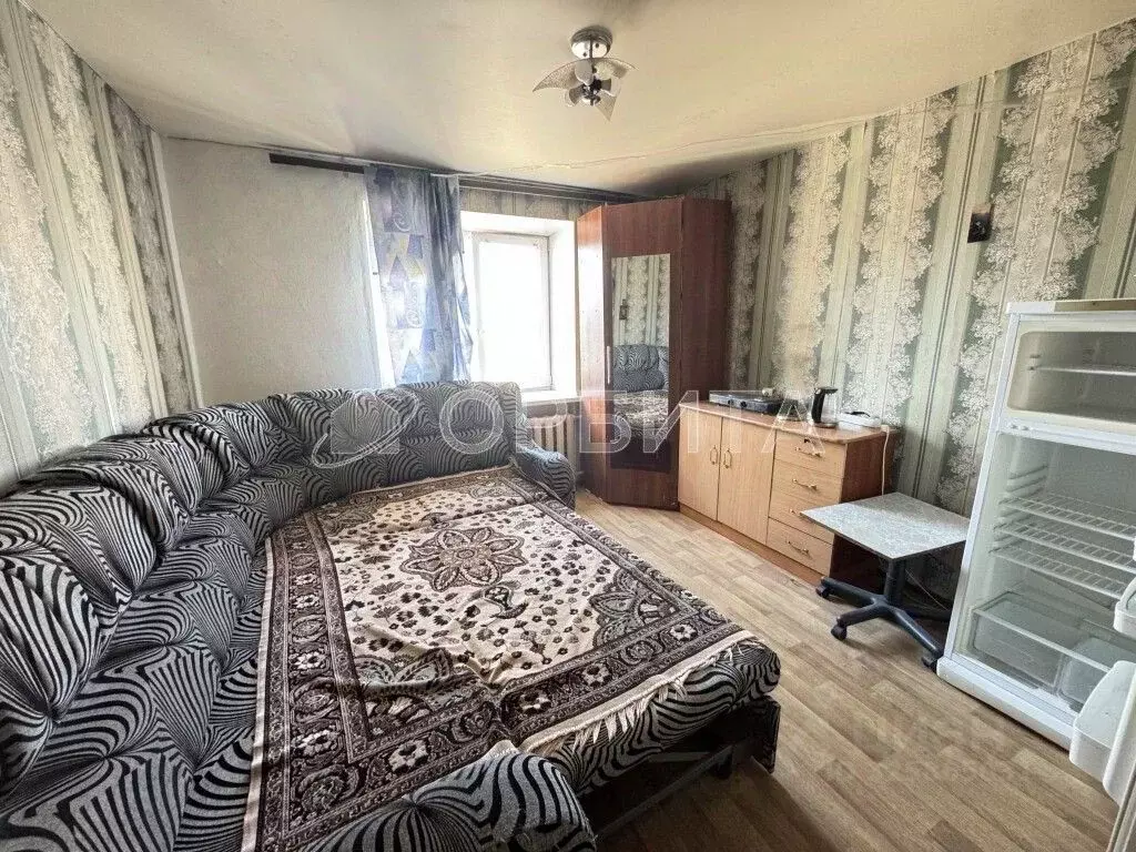 Комната Тюменская область, Тюмень ул. Республики, 210 (12.1 м) - Фото 2