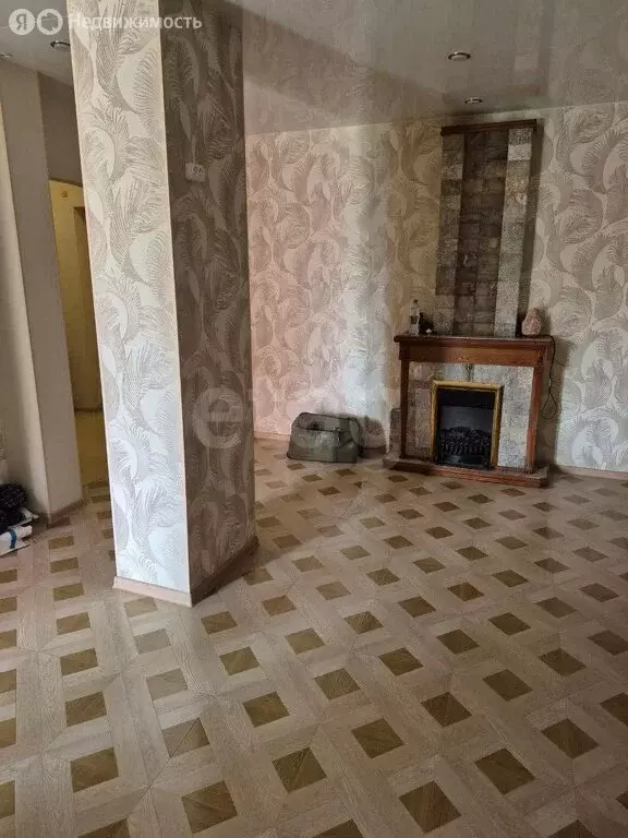 3-комнатная квартира: Пермь, улица Калинина, 64 (70.6 м) - Фото 1
