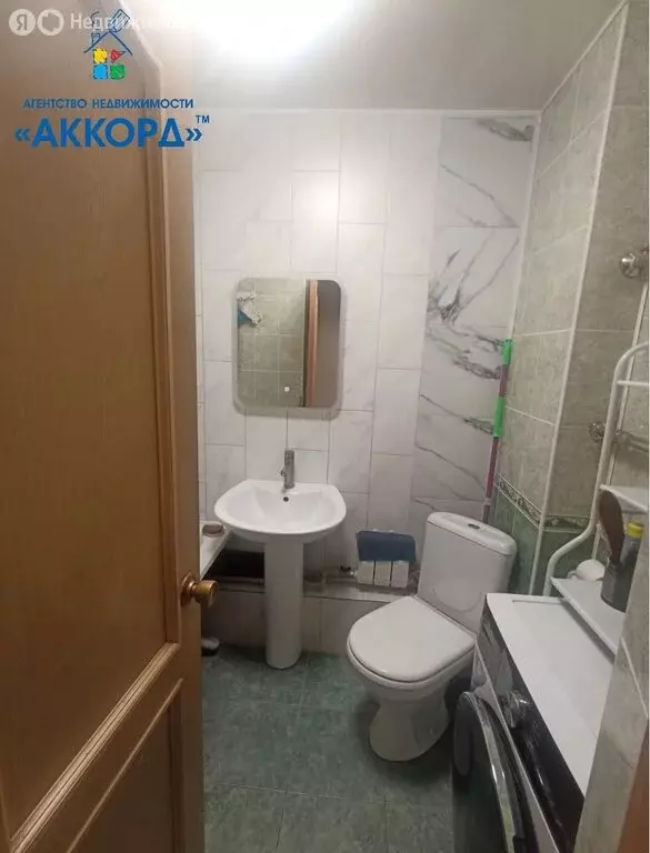 2-комнатная квартира: Барнаул, улица Георгиева, 3 (46.5 м) - Фото 0