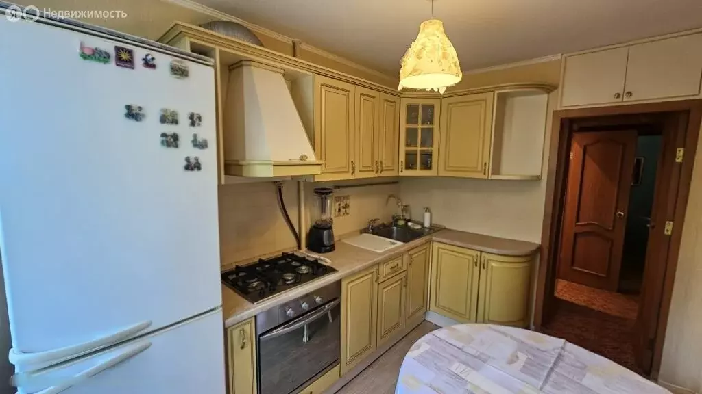 3-комнатная квартира: Нижний Новгород, улица Бринского, 4к1 (65 м) - Фото 0