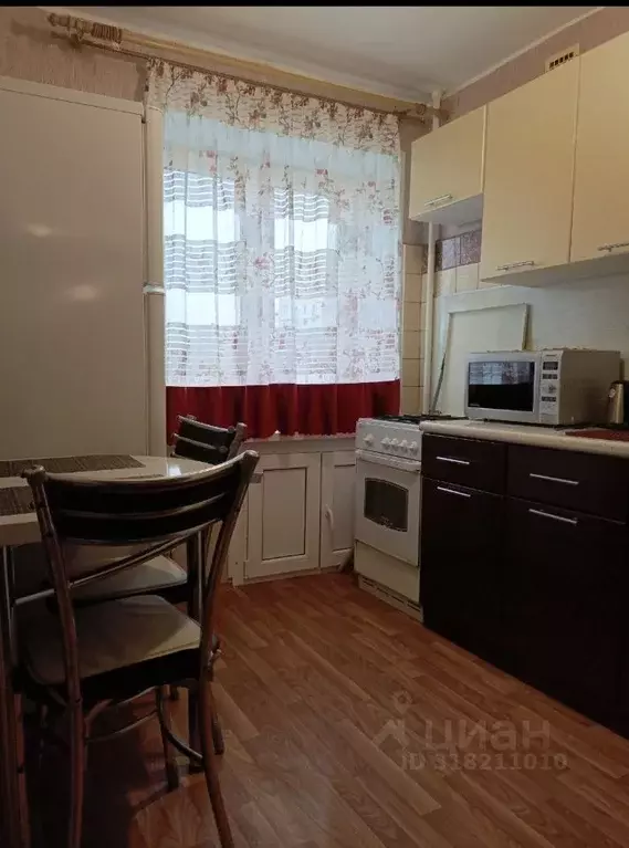 1-к кв. Саратовская область, Саратов ул. Имени М.Ю. Лермонтова, 20 ... - Фото 0