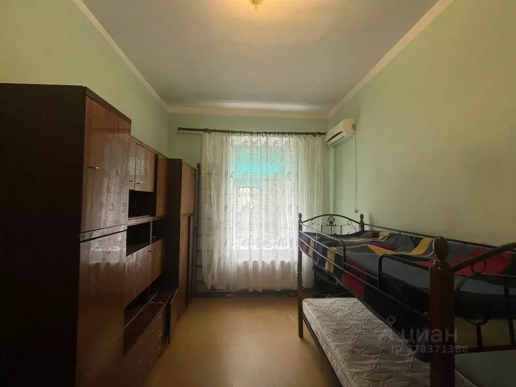 1-к кв. Крым, Евпатория ул. Революции, 50/5 (29.7 м) - Фото 1