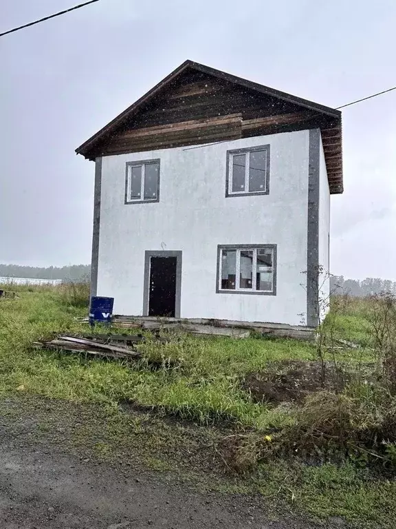 Дом в Свердловская область, Белоярский городской округ, пос. Колюткино ... - Фото 1