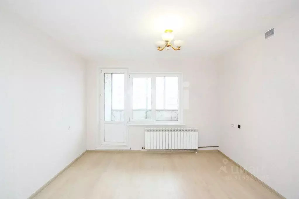 3-к кв. Бурятия, Улан-Удэ Ключевская ул., 4А (66.1 м) - Фото 0