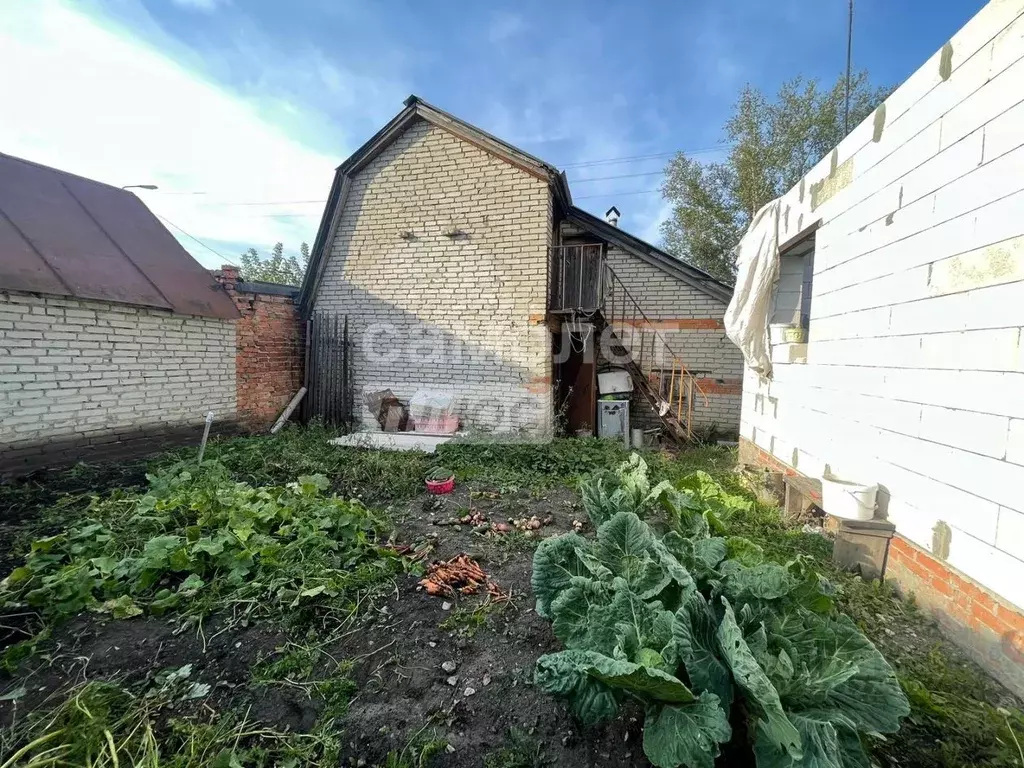 Дом в Пензенская область, Кузнецк Октябрьская ул., 140 (49 м) - Фото 2