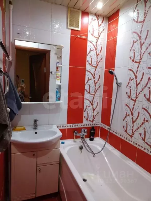 3-к кв. Тюменская область, Тобольск 4-й мкр, 11А (61.2 м) - Фото 1