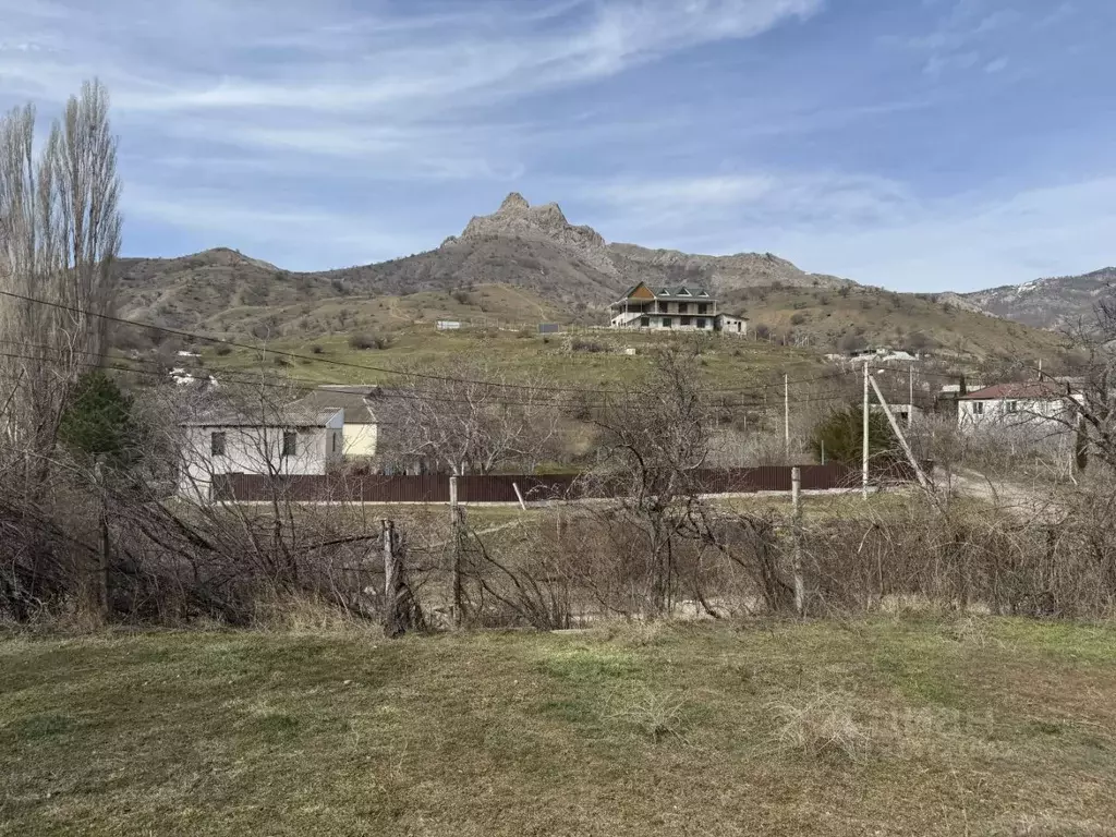 Участок в Крым, Алушта городской округ, с. Зеленогорье ул. Школьная ... - Фото 1