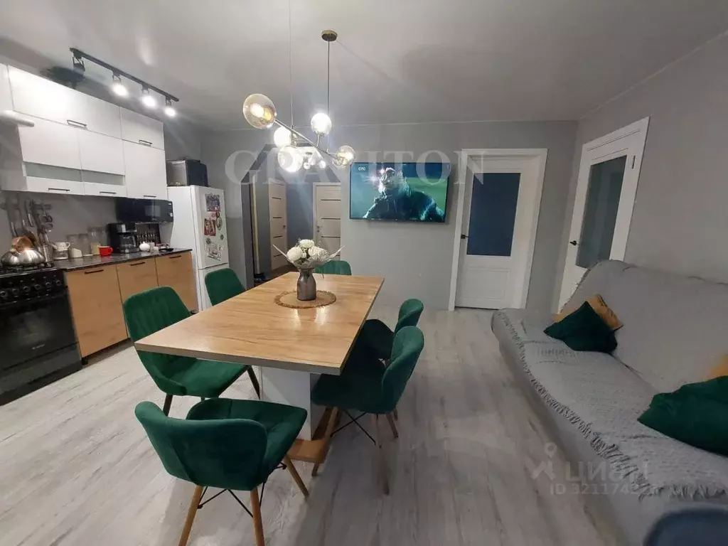 Дом в Алтай, Майминский район, с. Кызыл-Озек ул. Придорожная (106 м) - Фото 1