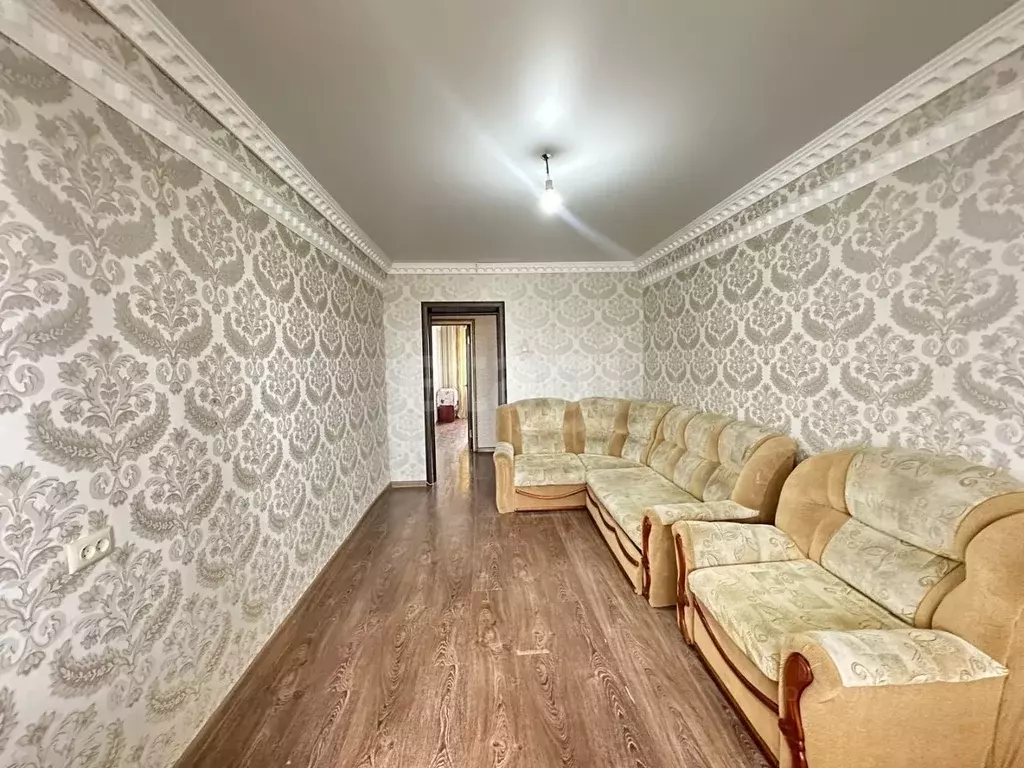 3-к кв. Дагестан, Махачкала ул. Бейбулатова, 4 (88.0 м) - Фото 1