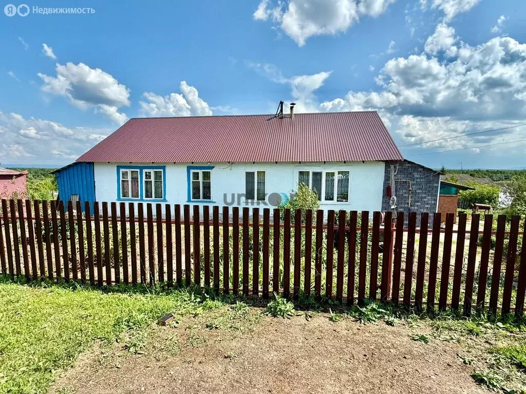 Дом в Улу-Теляк, улица Гафури (90 м) - Фото 1