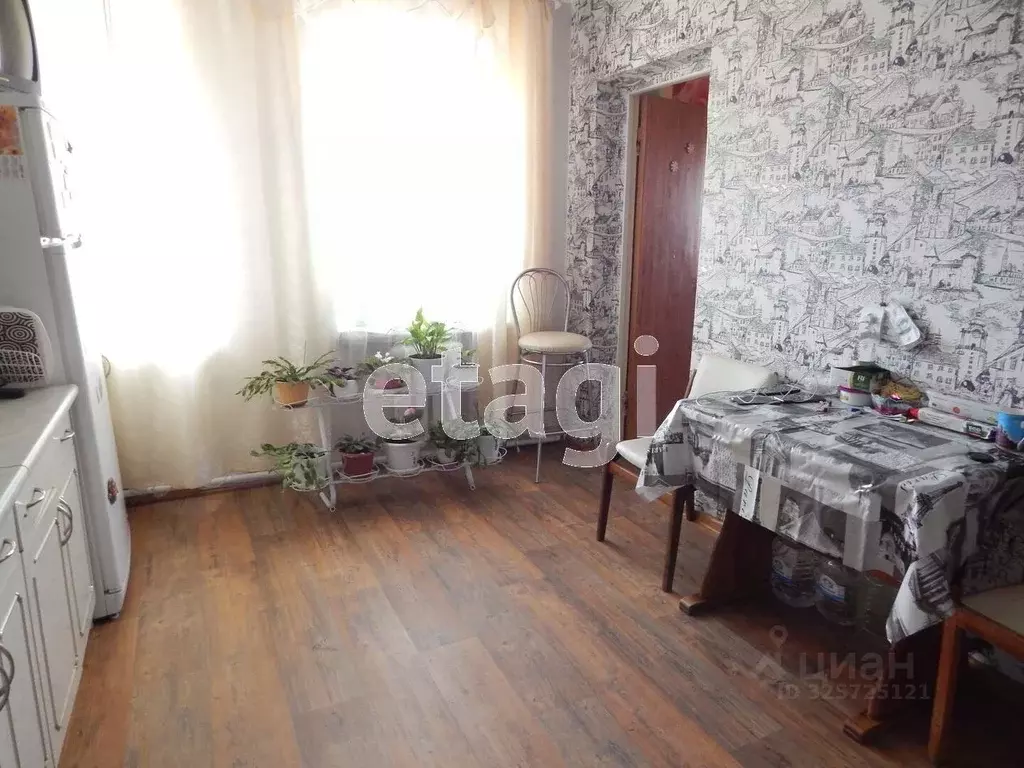 Комната Коми, Ухта наб. Нефтяников, 11 (10.0 м) - Фото 1