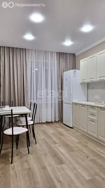1-комнатная квартира: Абакан, улица Генерала Тихонова, 6 (38.1 м) - Фото 1