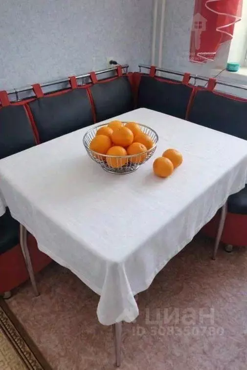 3-к кв. Омская область, Омск Сибирский просп., 45 (81.6 м) - Фото 1