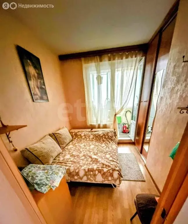 4-комнатная квартира: Москва, улица Кулакова, 6 (63 м) - Фото 0