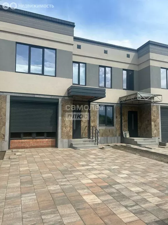 Дом в Кабардино-Балкарская Республика, Нальчик (190 м) - Фото 1