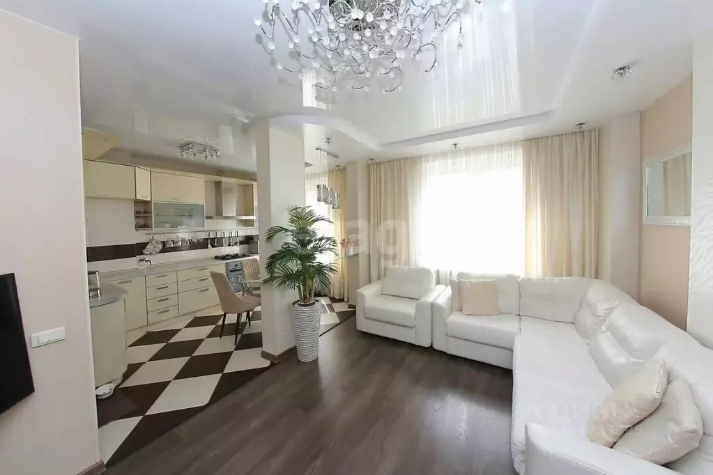 3-к кв. Тульская область, Тула ул. Революции, 21 (92.0 м) - Фото 1