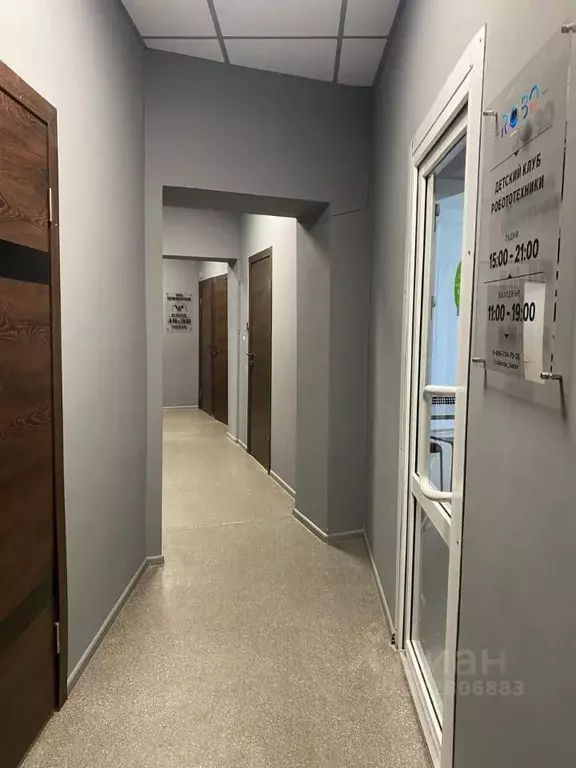 Помещение свободного назначения в Татарстан, Казань ул. Декабристов, ... - Фото 2