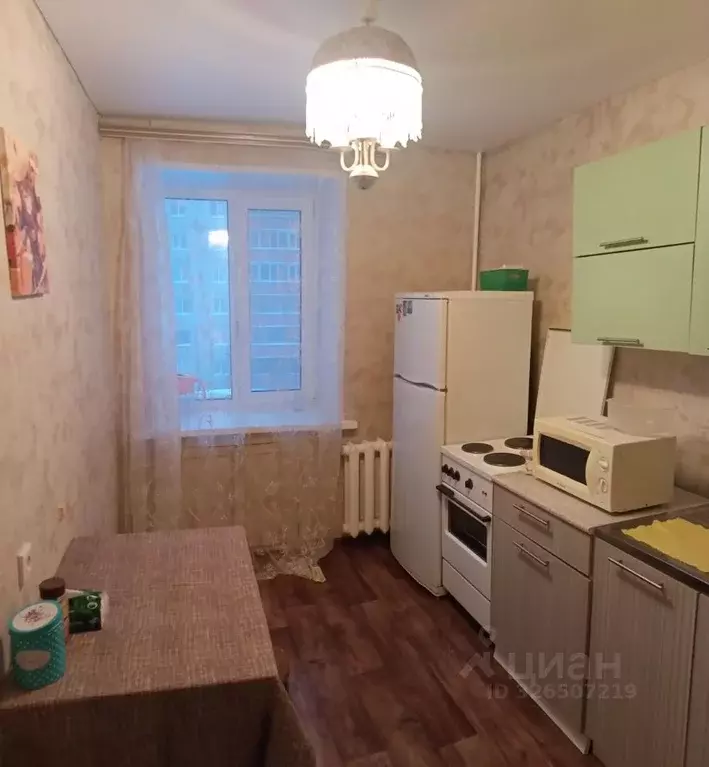 2-к кв. Тюменская область, Тюмень Ямская ул., 96 (50.0 м) - Фото 2