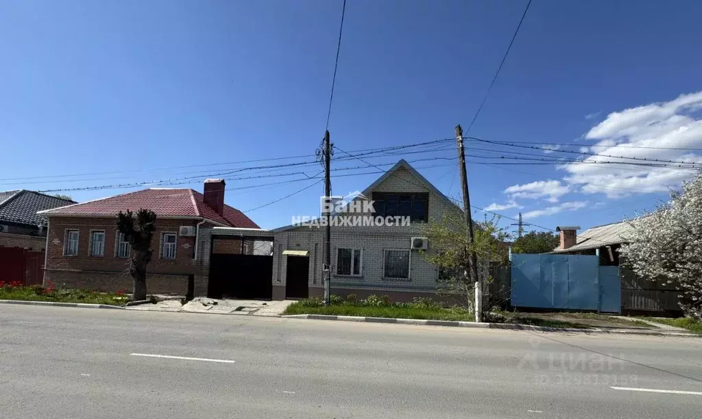Дом в Саратовская область, Вольск Народная ул., 81 (69 м) - Фото 1