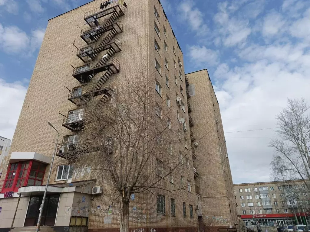 Комната Татарстан, Набережные Челны пос. ГЭС, пер. Есенина, 3Б (17.3 ... - Фото 1