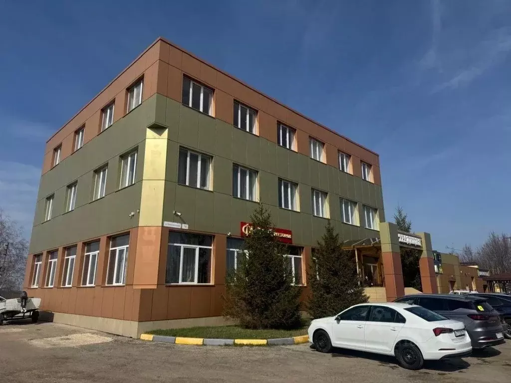 Помещение свободного назначения в Саратовская область, с. Усть-Курдюм ... - Фото 1