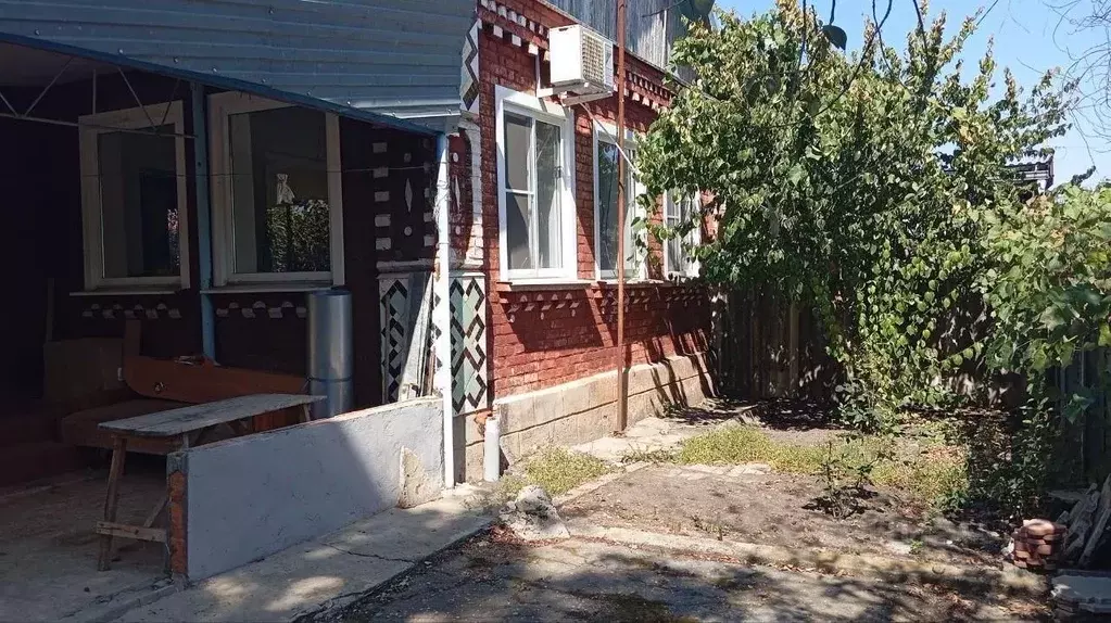 Дом в Адыгея, Теучежский район, Пчегатлукайское с/пос, Красненский ... - Фото 1