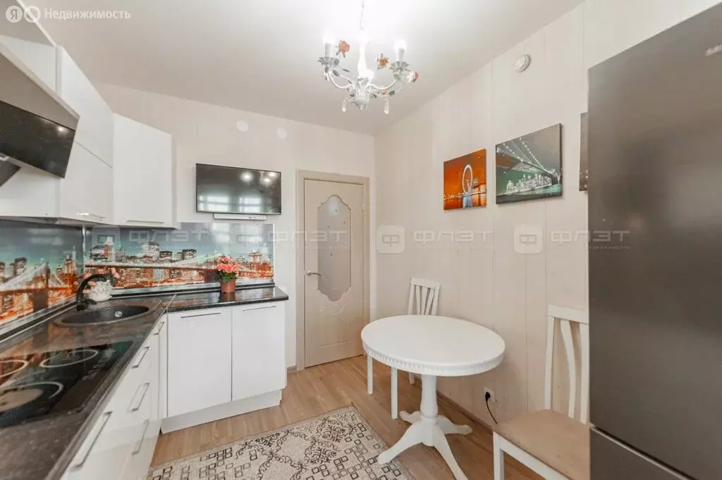 1-комнатная квартира: Казань, улица Рауиса Гареева, 96 (38.6 м) - Фото 1