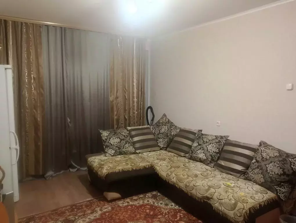 Комната Самарская область, Тольятти ул. Матросова, 58 (17.0 м) - Фото 1