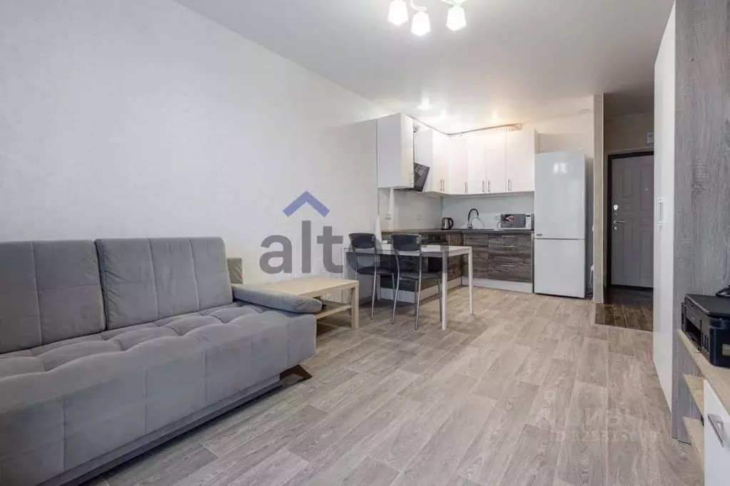 2-к кв. Татарстан, Казань ул. Рауиса Гареева, 107 (42.61 м) - Фото 1