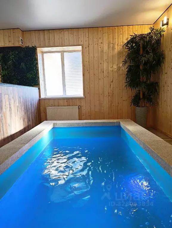 Дом в Воронежская область, Воронеж ул. Братьев Мариных (270 м) - Фото 1