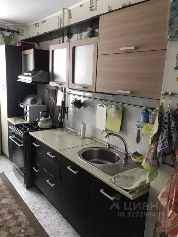 3-к кв. Волгоградская область, Волгоград ул. Бажова, 7 (64.5 м) - Фото 1