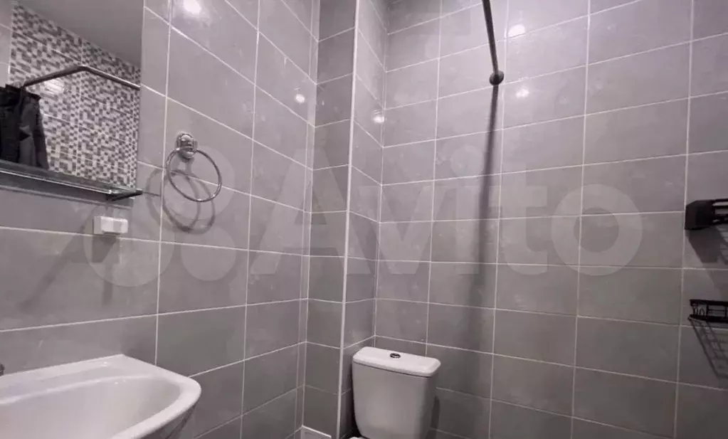 Апартаменты-студия, 11,5 м, 3/3 эт. - Фото 1