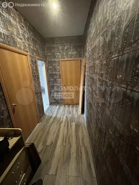 1-комнатная квартира: Новокубанск, Рождественская улица, 5 (37 м) - Фото 1