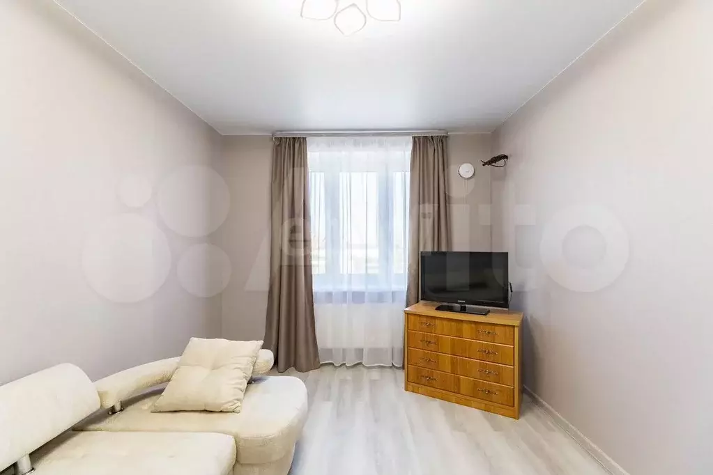 1-к. квартира, 35 м, 8/8 эт. - Фото 0