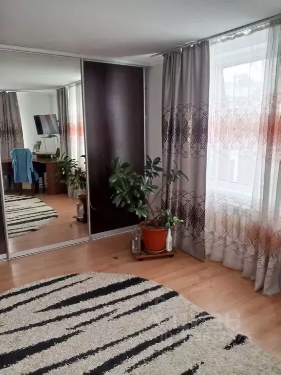Комната Красноярский край, Красноярск ул. 1-я Крутогорская, 18 - Фото 1