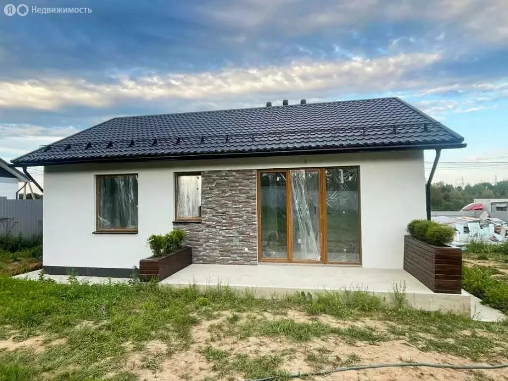 Дом в Пензенский район, Воскресеновский сельсовет (95 м) - Фото 1