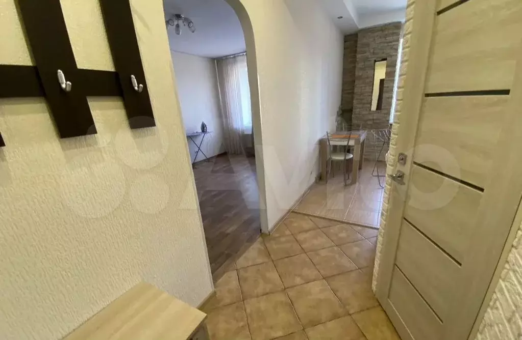 1-к. квартира, 40 м, 3/10 эт. - Фото 0