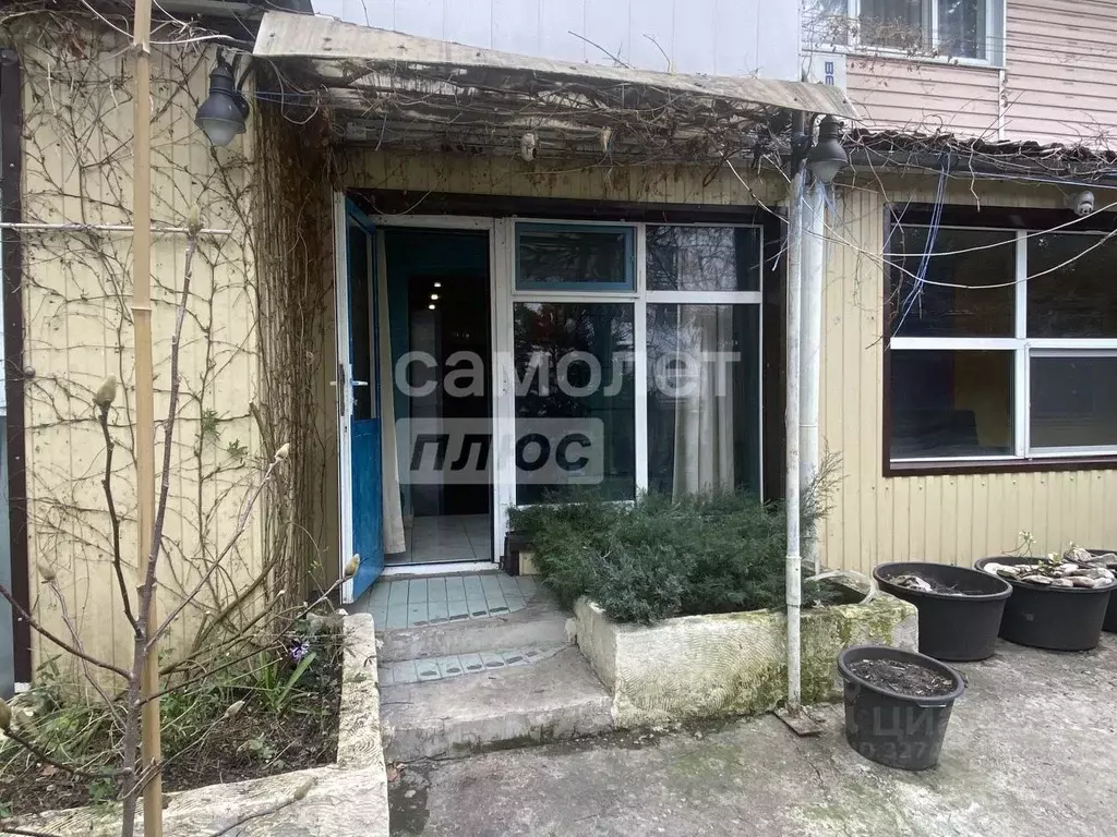 3-к кв. Краснодарский край, Туапсе Рабфаковская ул., 36 (55.0 м) - Фото 2