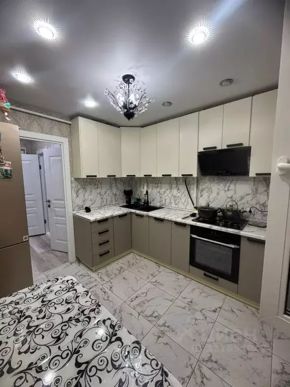 3-к кв. Нижегородская область, Нижний Новгород ул. Сергея Акимова, 49 ... - Фото 0