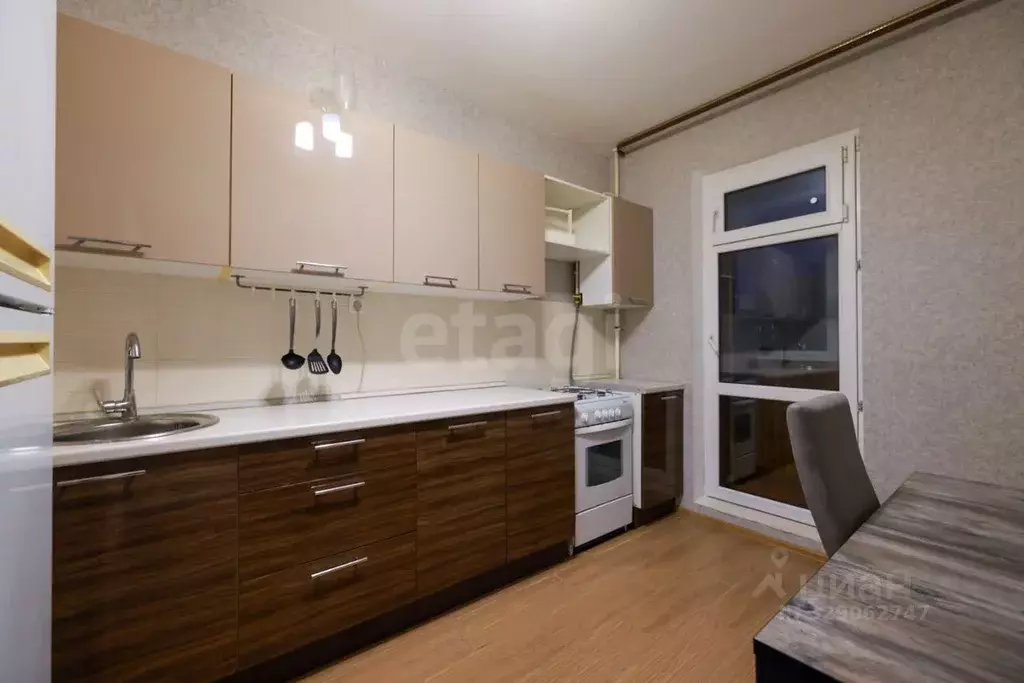 1-к кв. Татарстан, Зеленодольский район, Осиновское с/пос, с. Осиново ... - Фото 1