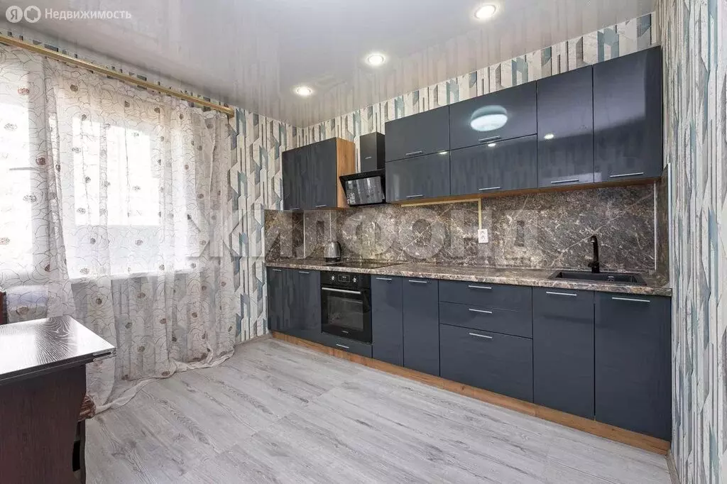 2-комнатная квартира: Новосибирск, улица Авиастроителей, 18 (62 м) - Фото 1