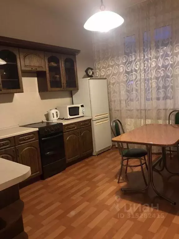 1-к кв. Белгородская область, Старый Оскол Степной мкр, 13 (45.0 м) - Фото 1