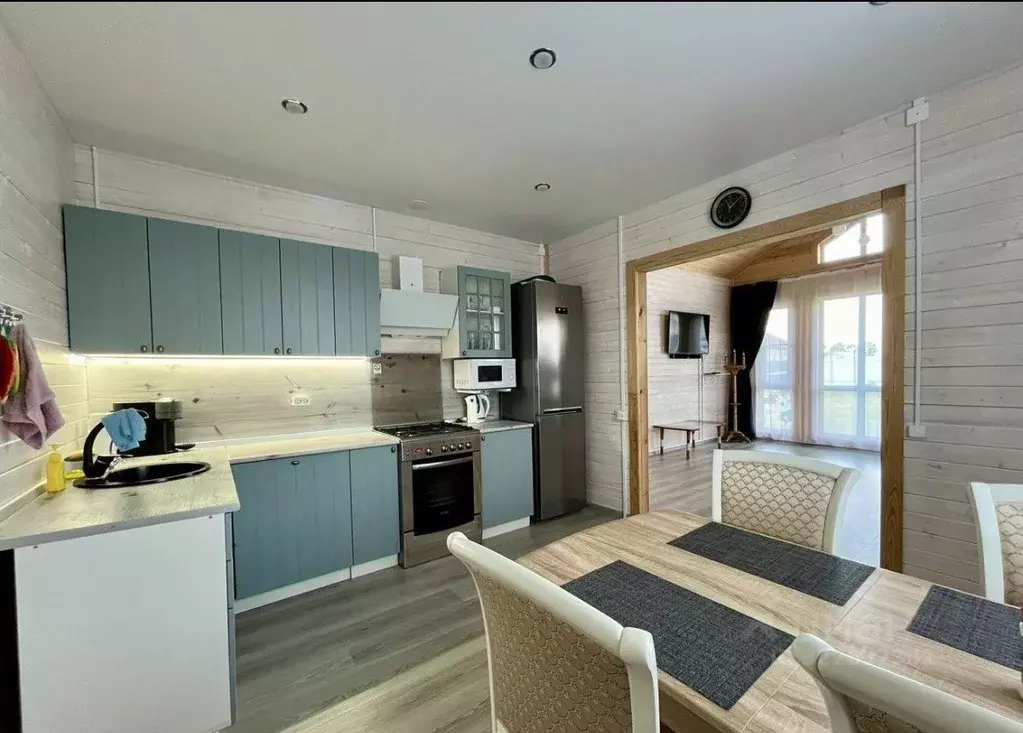 Дом в Тульская область, Ясногорский район, Теляковское с/пос, д. ... - Фото 1