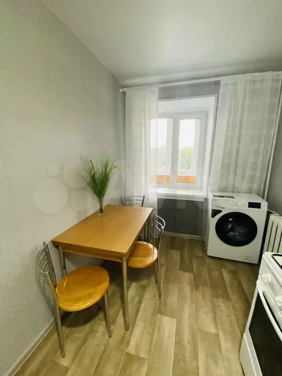 1-к. квартира, 42 м, 5/10 эт. - Фото 0