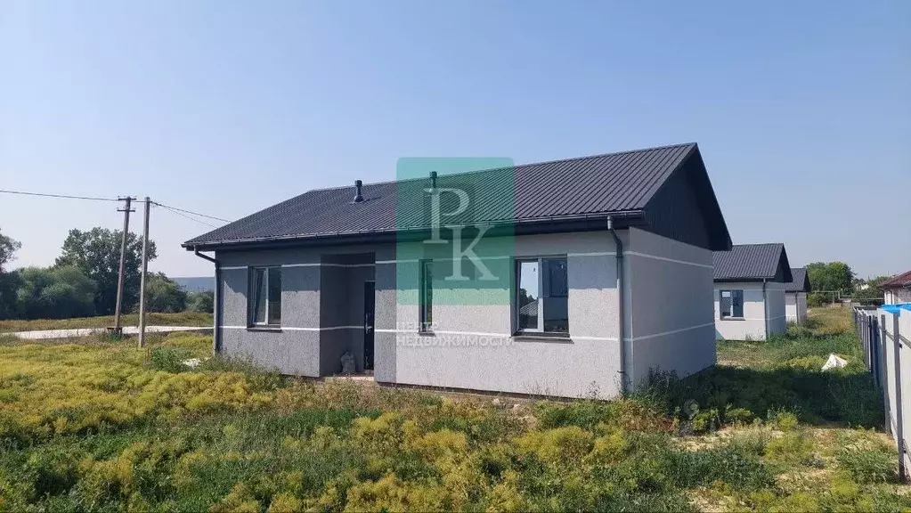 Дом в Крым, Бахчисарайский район, Красномакское с/пос, с. Холмовка ул. ... - Фото 1