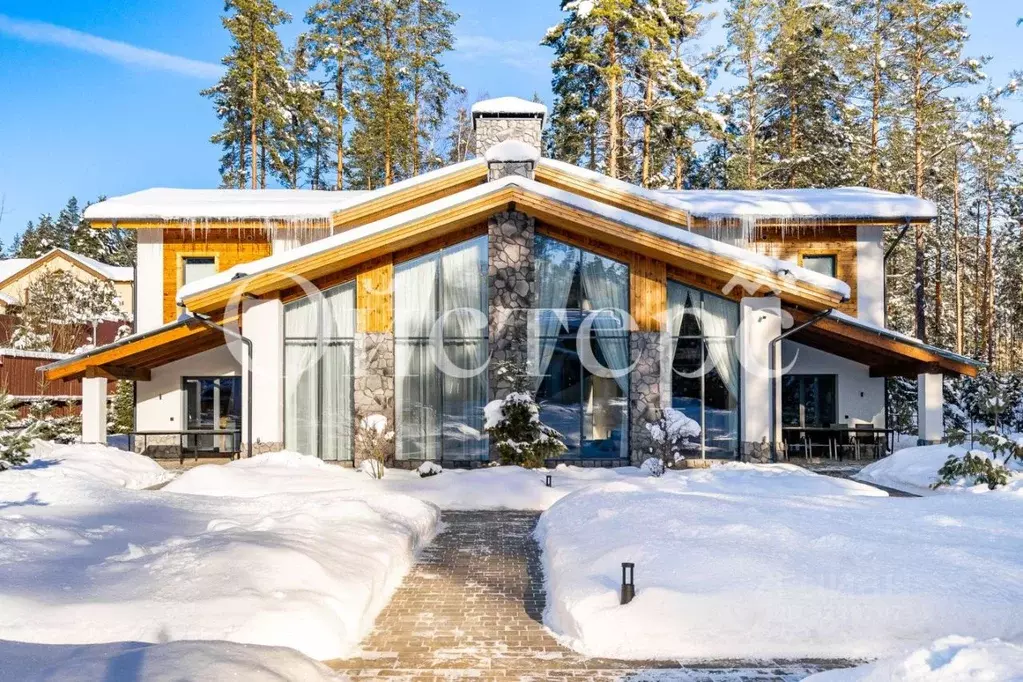 Коттедж в Ленинградская область, Приозерский район, пос. Сосново ул. ... - Фото 1