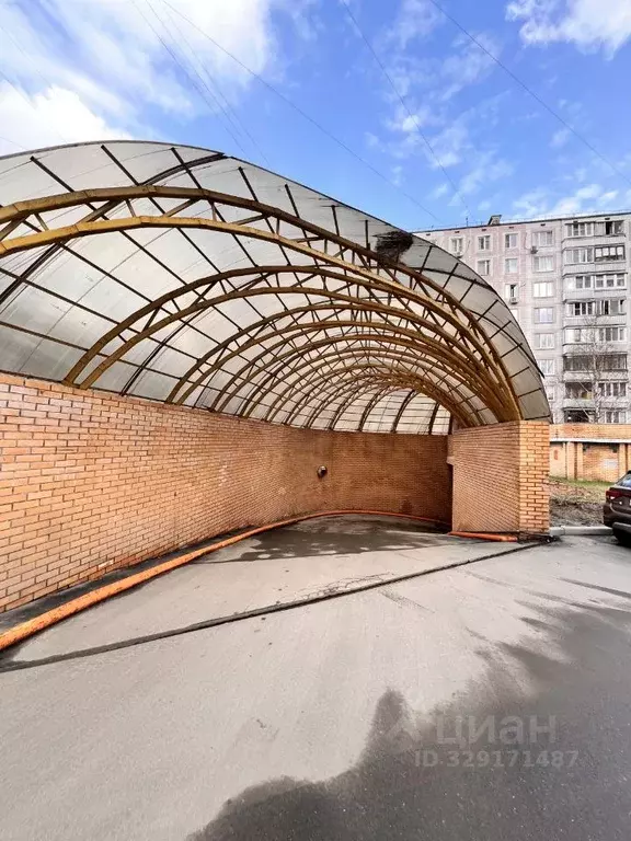 Гараж в Москва Дубнинская ул., 22к6 (11 м) - Фото 1