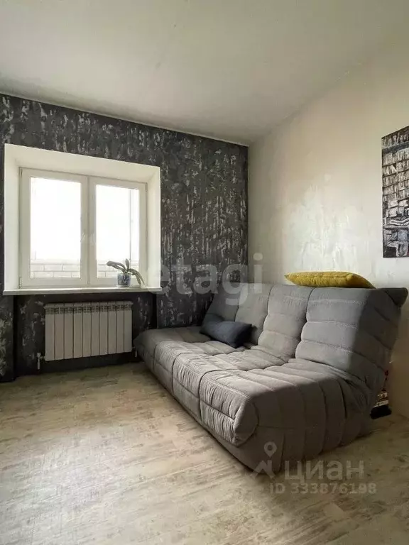 2-к кв. Тюменская область, Тюмень ул. Салтыкова-Щедрина, 58/2 (69.2 м) - Фото 1