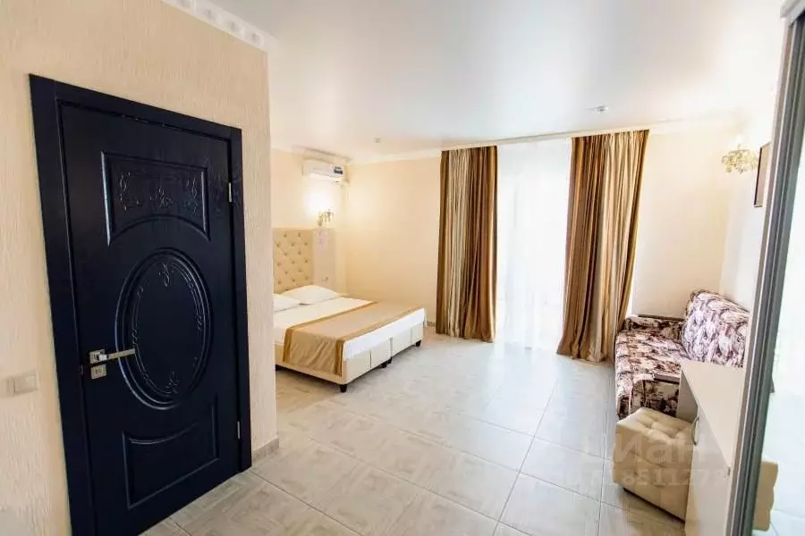 Комната Крым, Феодосия ул. И. Малышева, 60 (30.0 м) - Фото 0